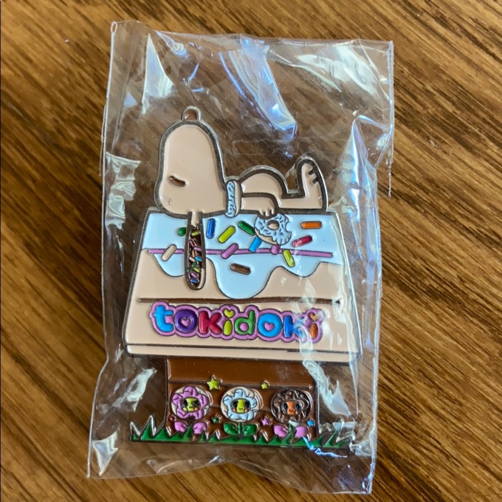 Tokidoki x Peanuts Enamel Pin